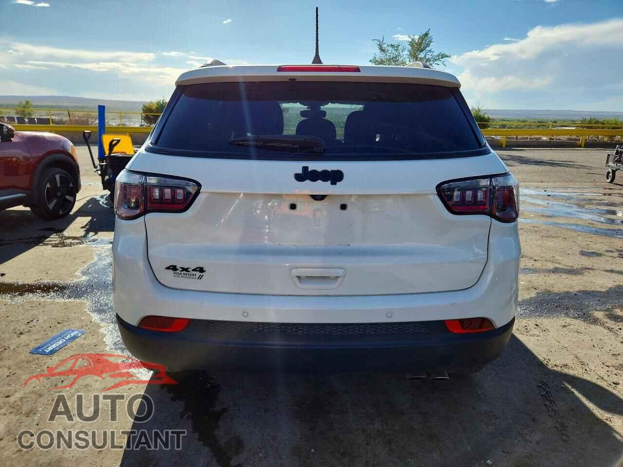 JEEP COMPASS 2019 - 3C4NJDAB3KT674532