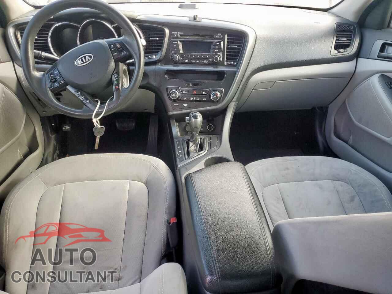 KIA OPTIMA 2011 - KNAGM4A79B5078771