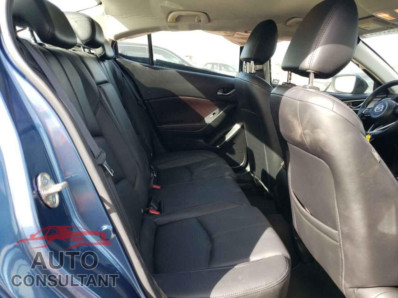 MAZDA 3 2017 - 3MZBN1V71HM126363