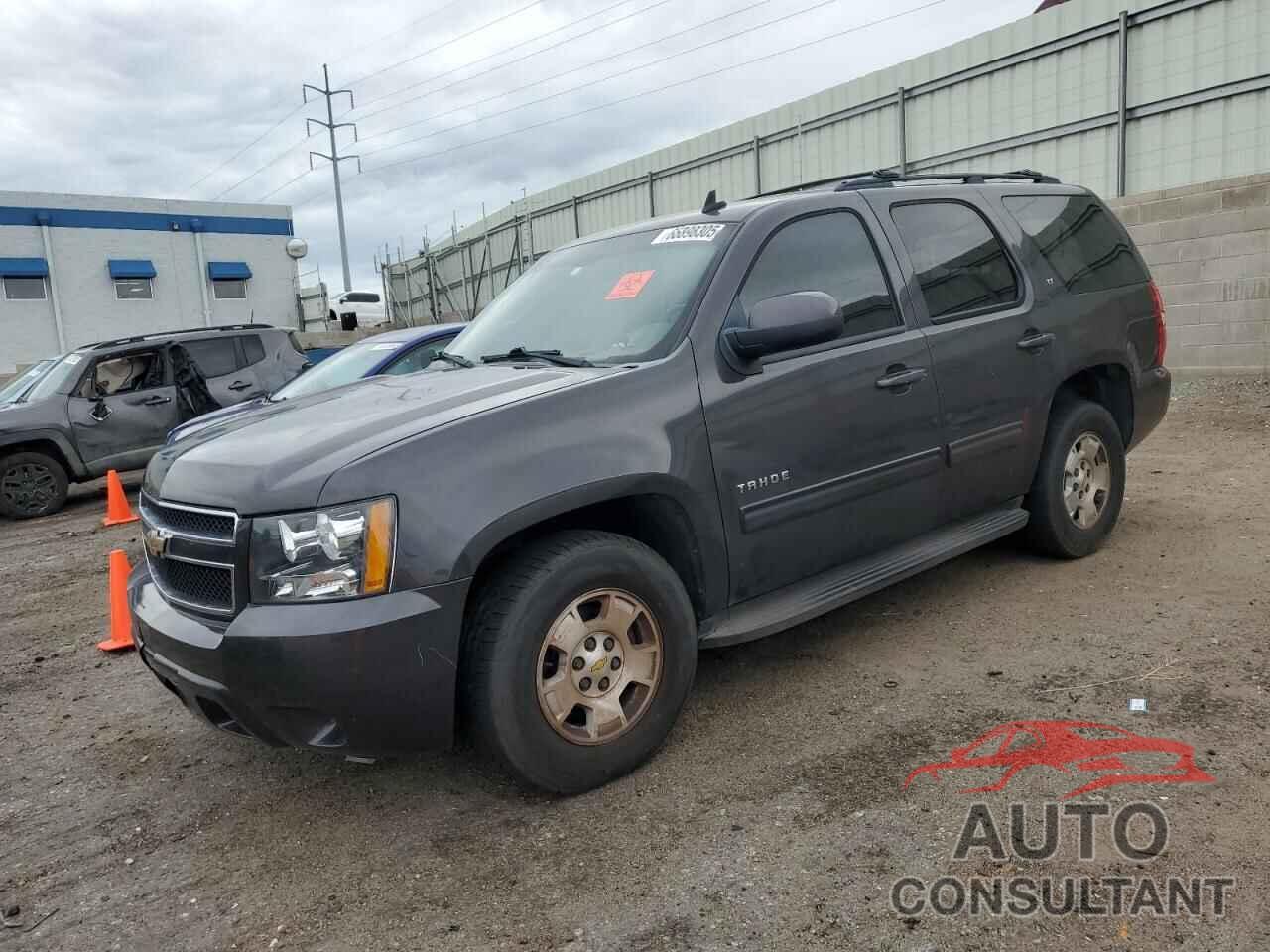 CHEVROLET TAHOE 2010 - 1GNMCBE33AR137798