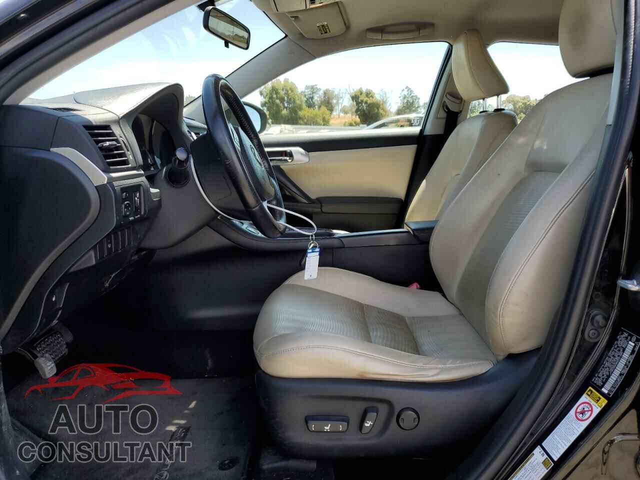 LEXUS CT 200 2011 - JTHKD5BH6B2031689