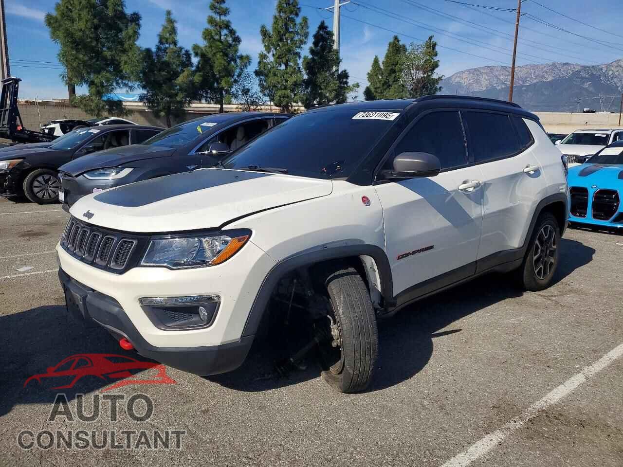 JEEP COMPASS 2021 - 3C4NJDDBXMT600720