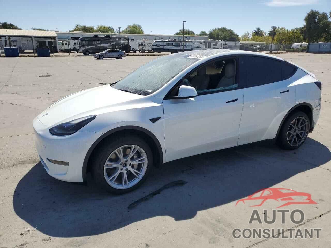 TESLA MODEL Y 2023 - 7SAYGAEE0PF640183