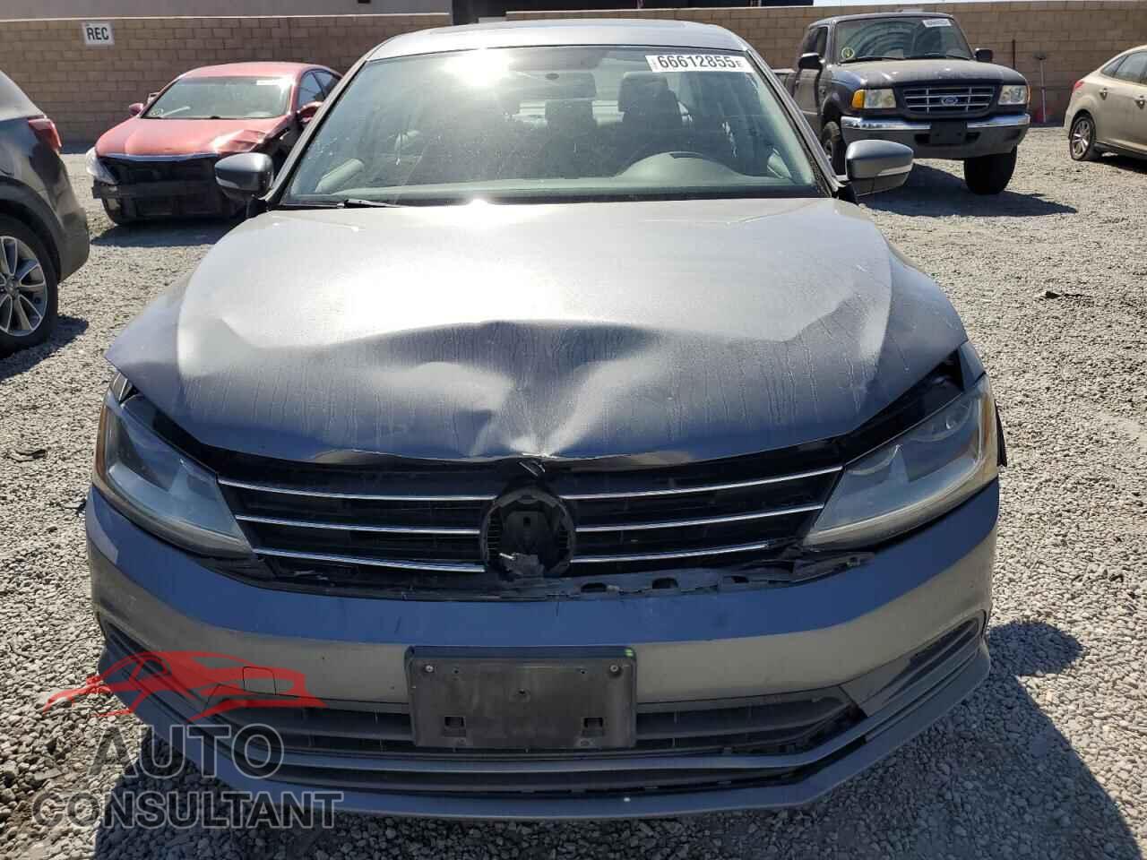 VOLKSWAGEN JETTA 2017 - 3VWDB7AJ5HM367302