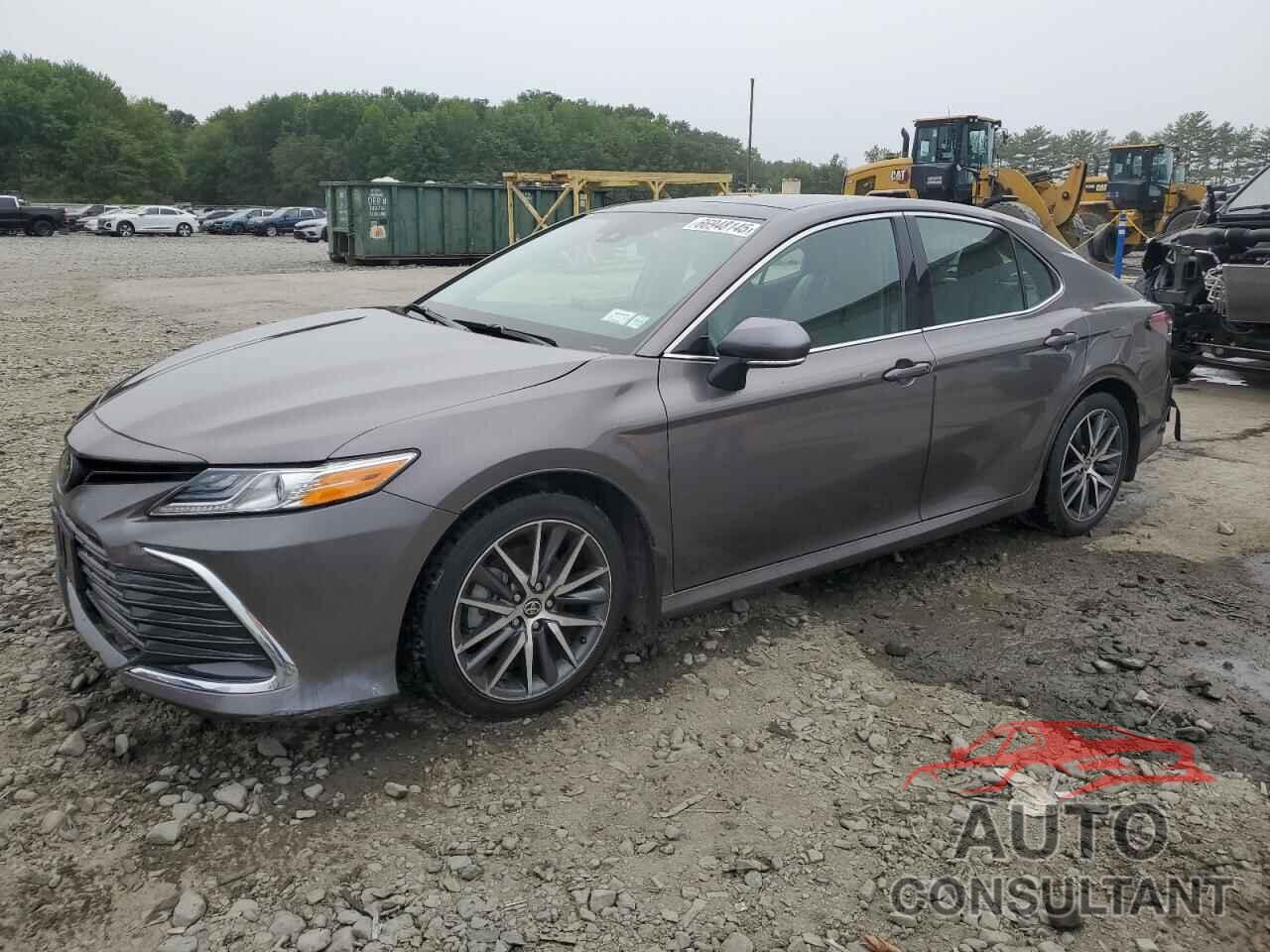 TOYOTA CAMRY 2023 - 4T1F11BK0PU091359