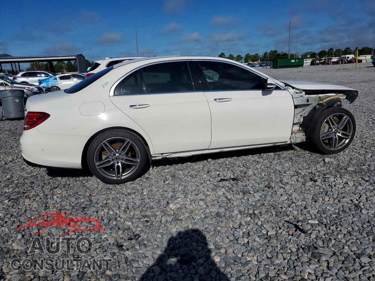 MERCEDES-BENZ E-CLASS 2020 - WDDZF8DB6LA747414