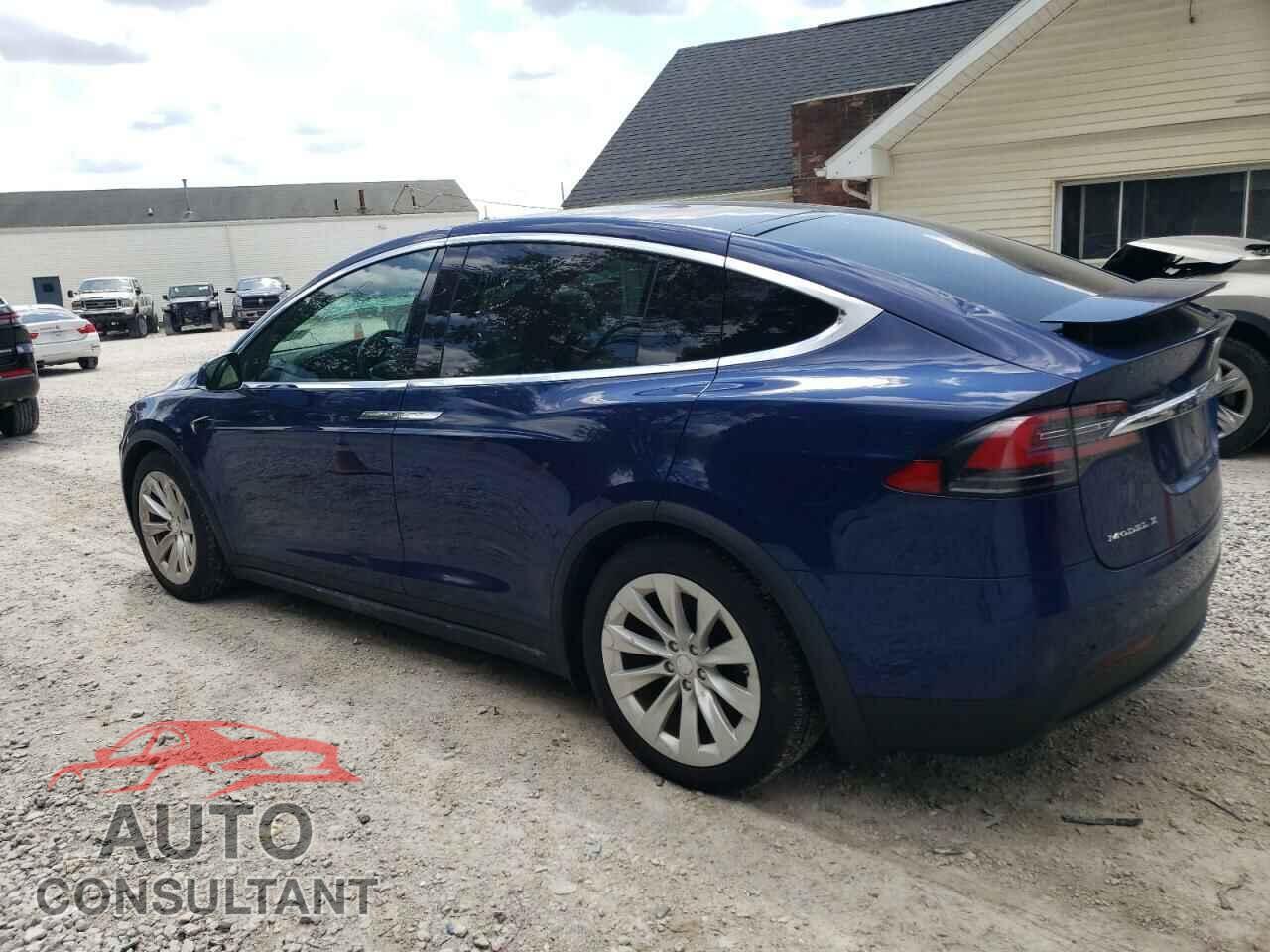 TESLA MODEL X 2017 - 5YJXCBE21HF050303