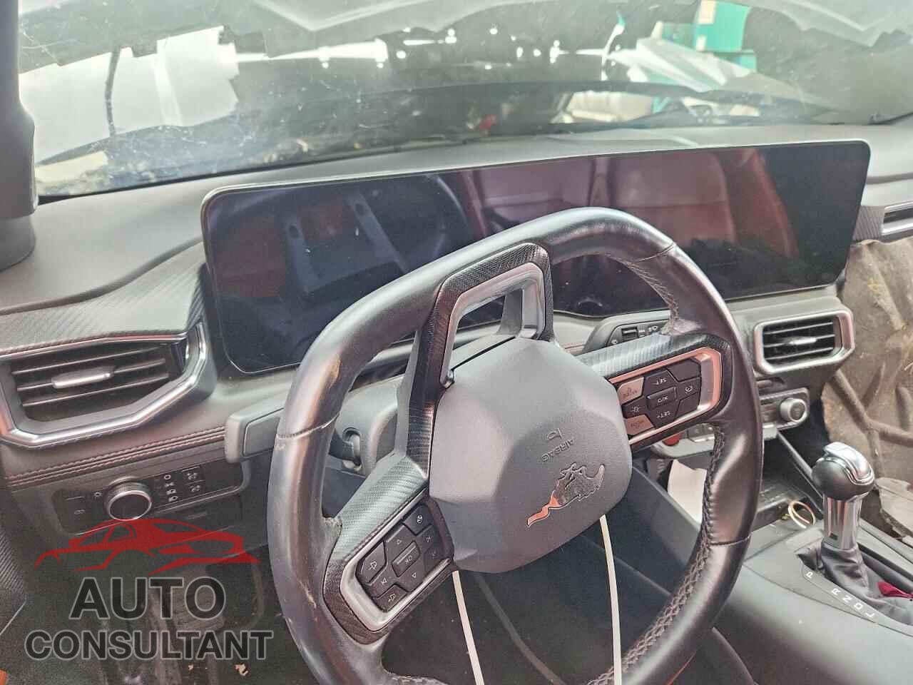 FORD MUSTANG 2024 - 1FAGP8UH2R5122809