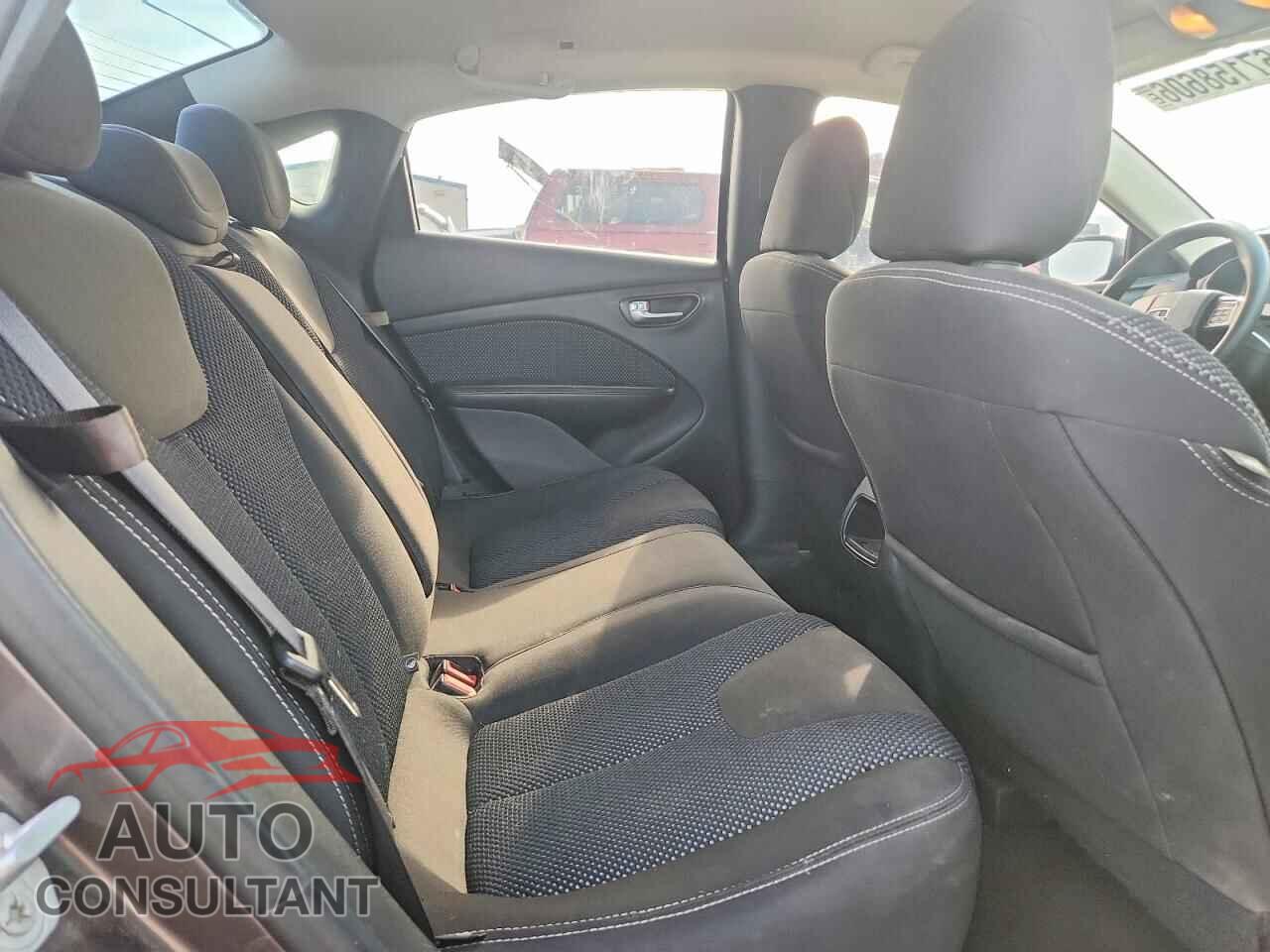 DODGE DART 2015 - 1C3CDFBB2FD336581
