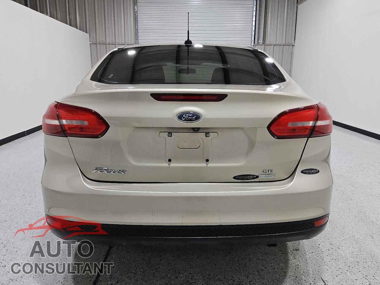 FORD FOCUS 2017 - 1FADP3FE9HL294337