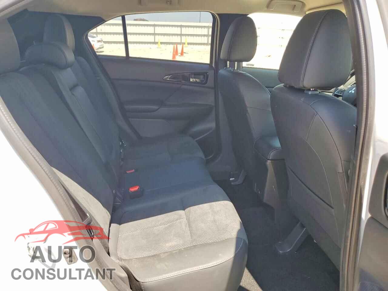 MITSUBISHI ECLIPSE 2025 - JA4ATWAA6SZ048004