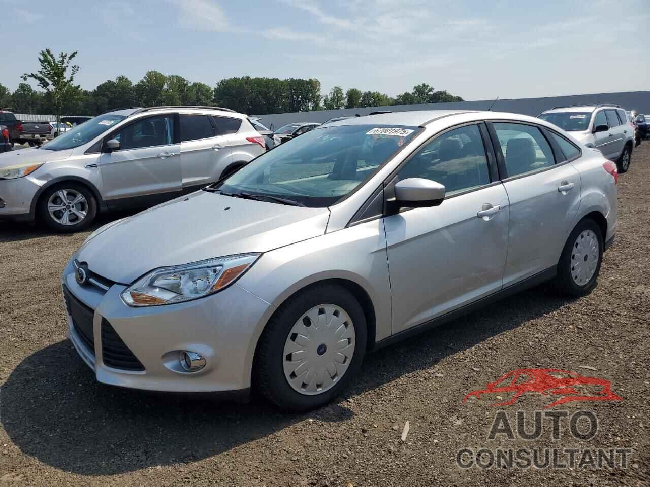 FORD FOCUS 2012 - 1FAHP3F25CL437381