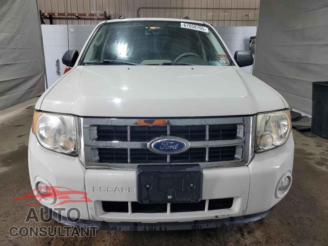 FORD ESCAPE 2010 - 1FMCU9D72AKD36585
