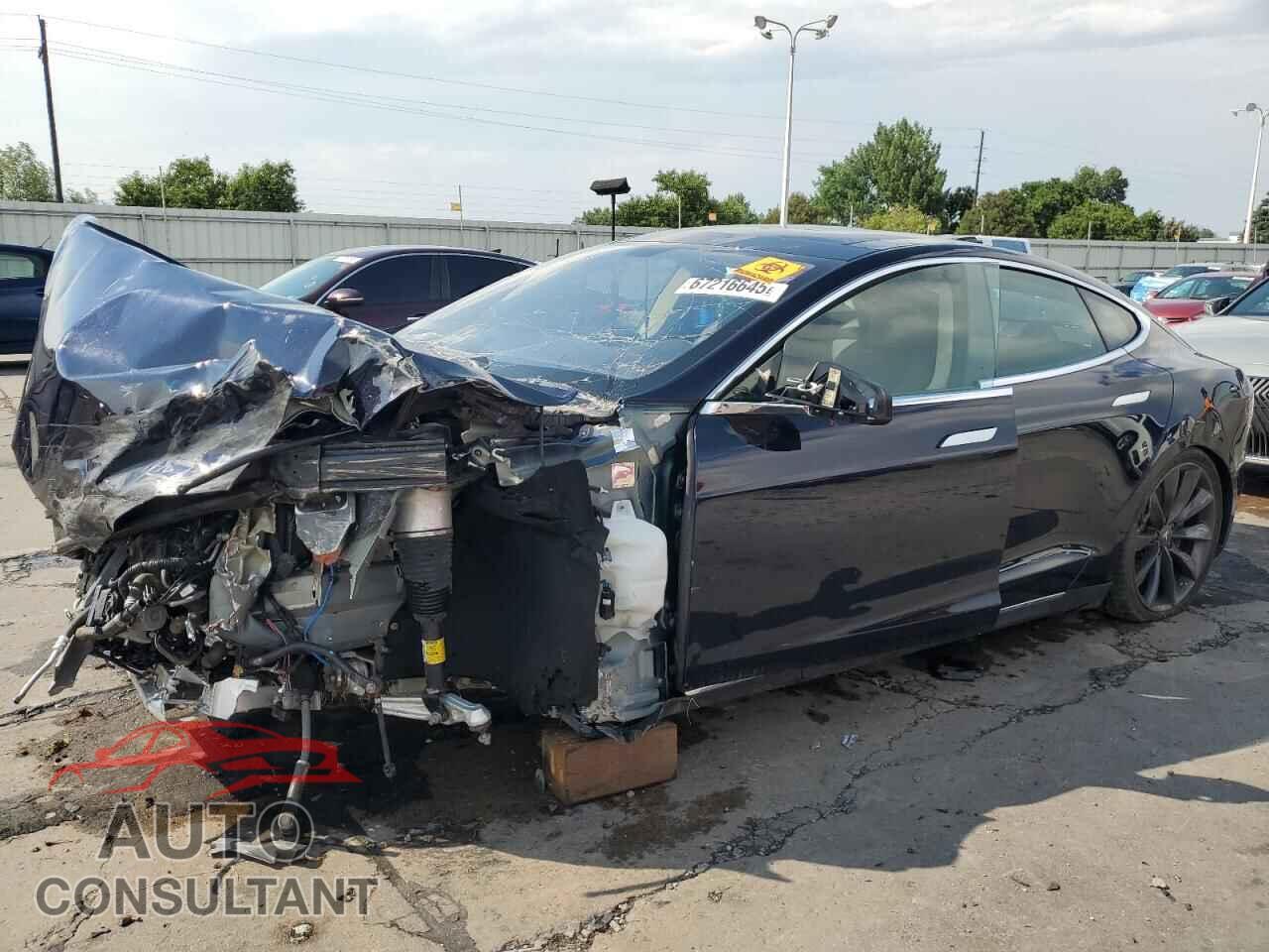 TESLA MODEL S 2013 - 5YJSA1DP4DFP05426