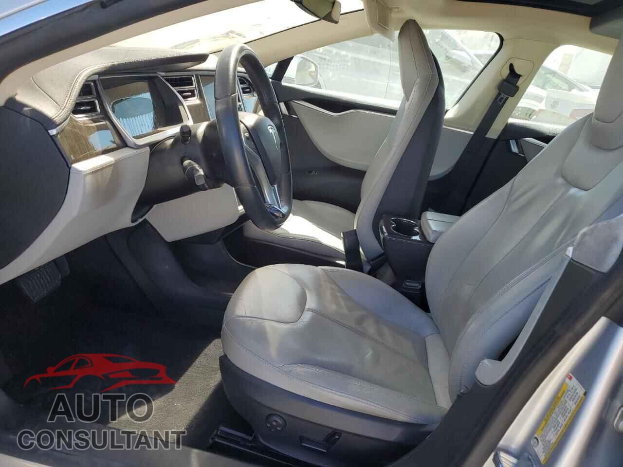 TESLA MODEL S 2013 - 5YJSA1CN3DFP13484
