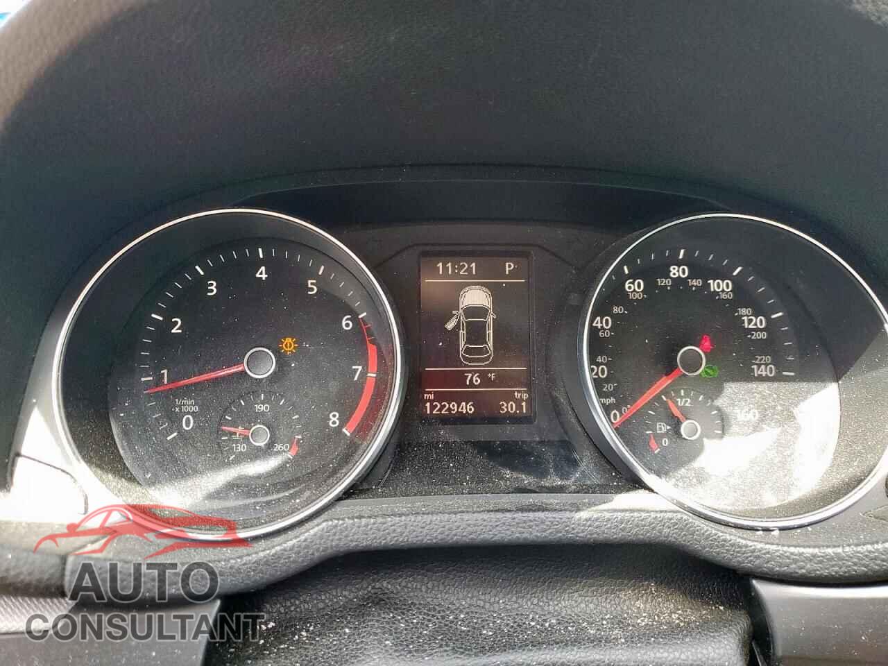 VOLKSWAGEN PASSAT 2017 - 1VWDT7A33HC074790