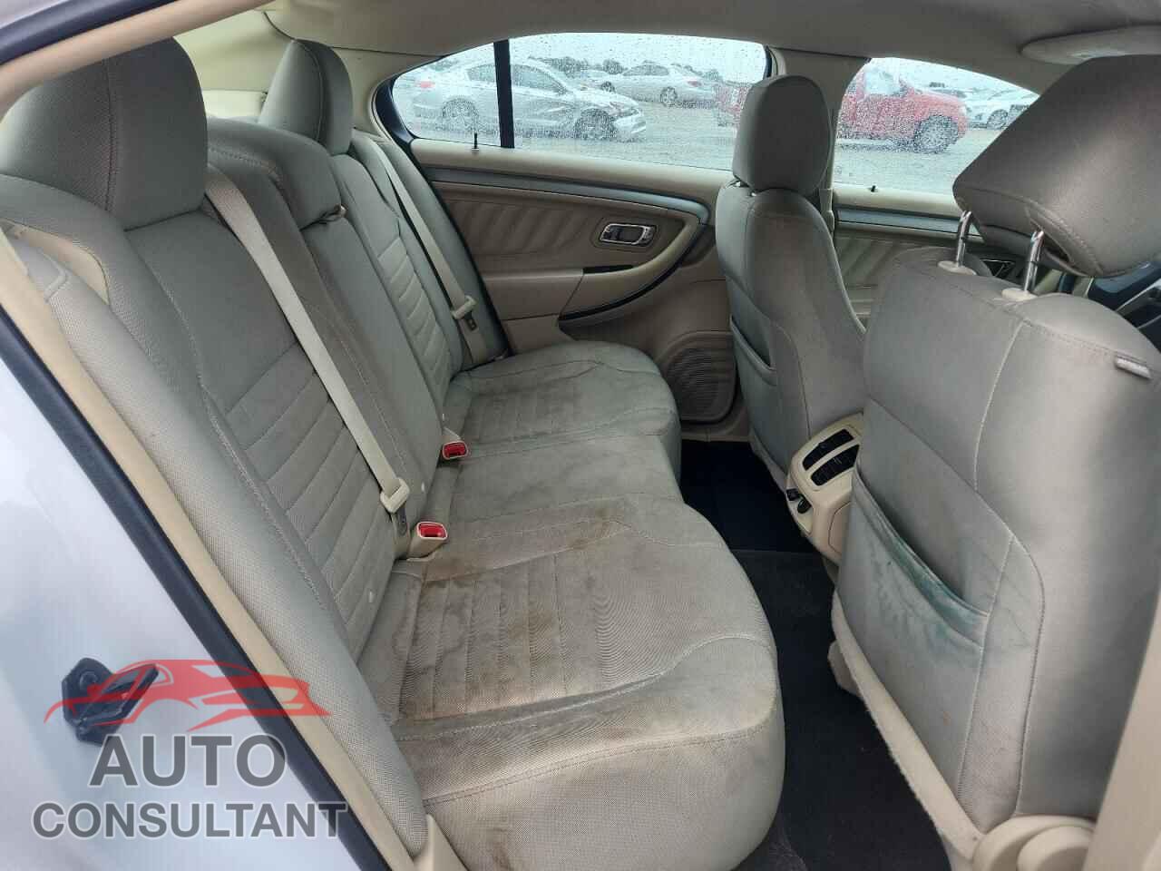FORD TAURUS 2015 - 1FAHP2D87FG106929