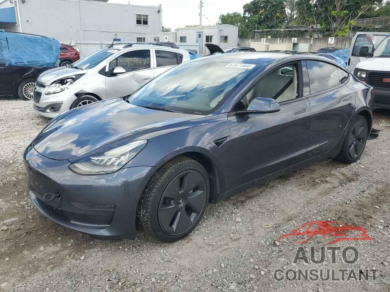 TESLA MODEL 3 2022 - 5YJ3E1EA6NF243892