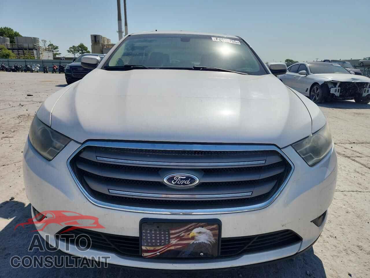 FORD TAURUS 2014 - 1FAHP2E84EG121417