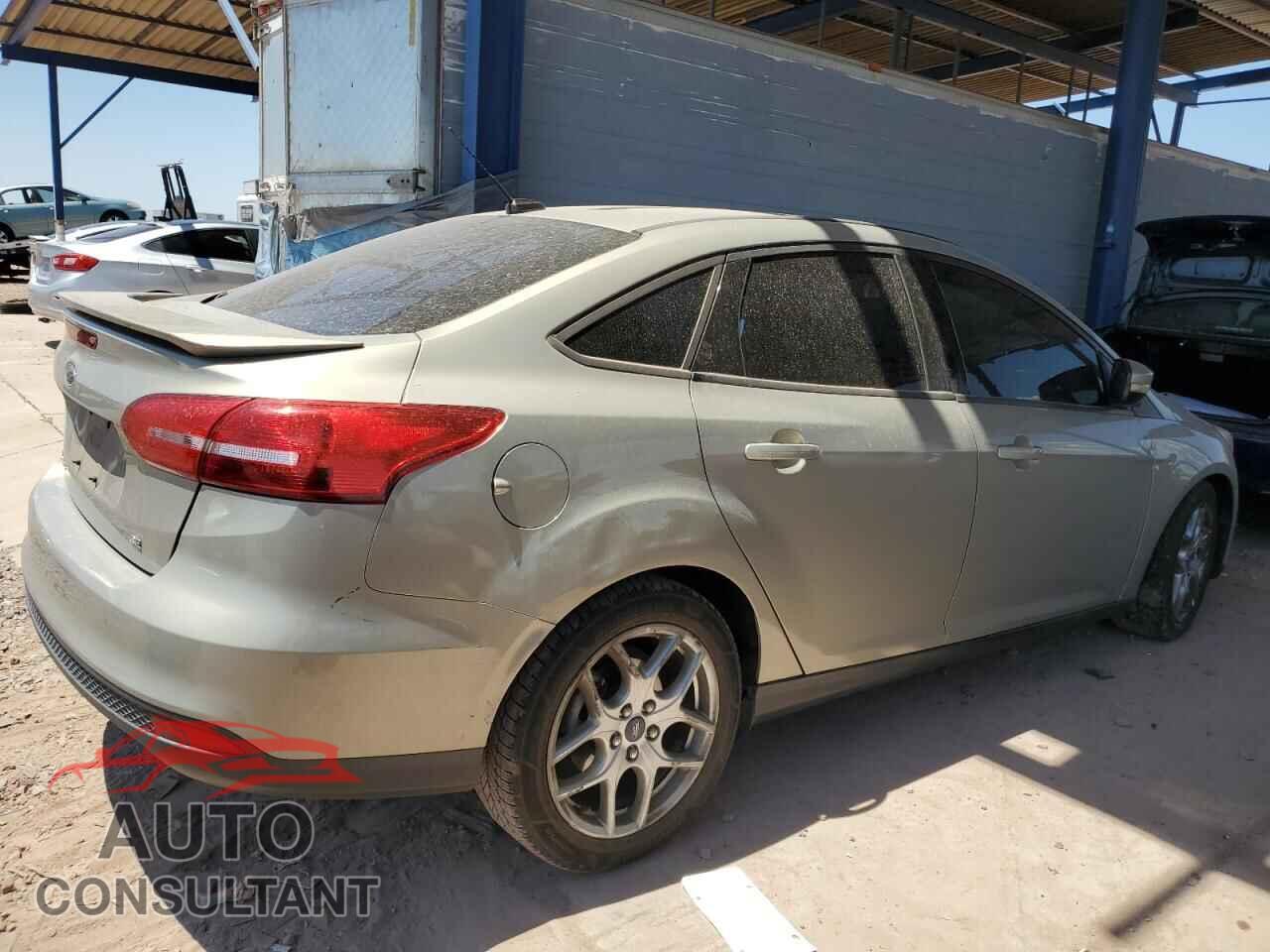 FORD FOCUS 2015 - 1FADP3F20FL336090