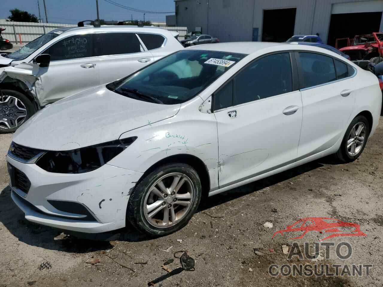 CHEVROLET CRUZE 2017 - 1G1BE5SM7H7243467