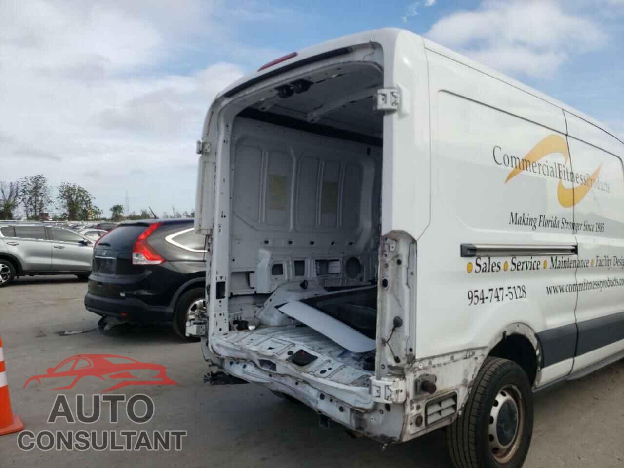 FORD TRANSIT CO 2017 - 1FTYR2CM4HKA75142