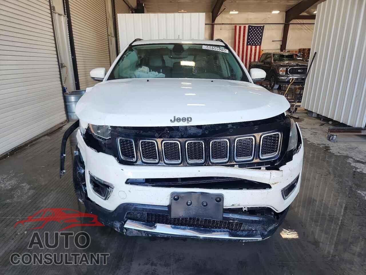 JEEP COMPASS 2019 - 3C4NJCCB6KT659997