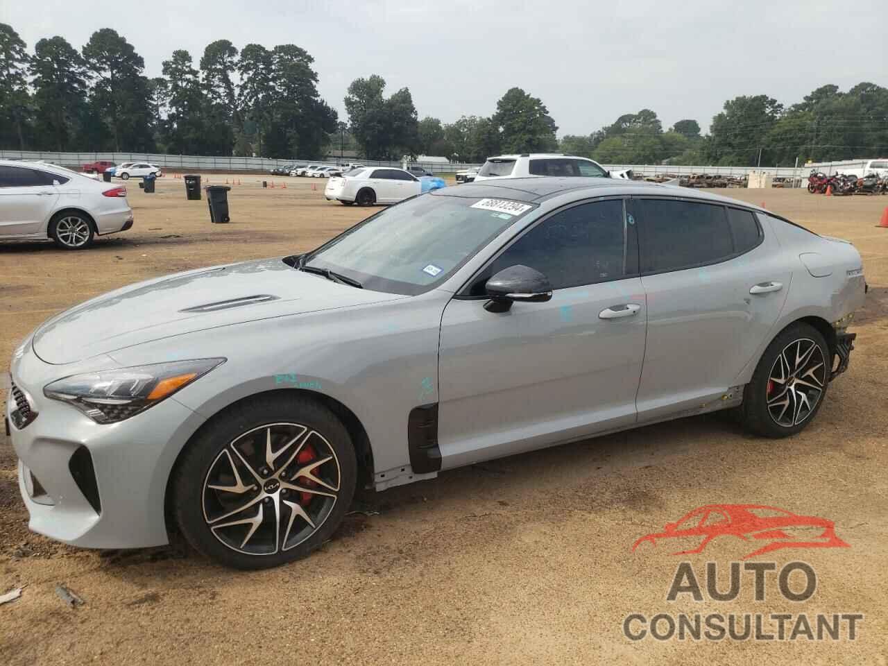 KIA STINGER 2023 - KNAE35LD8P6131447