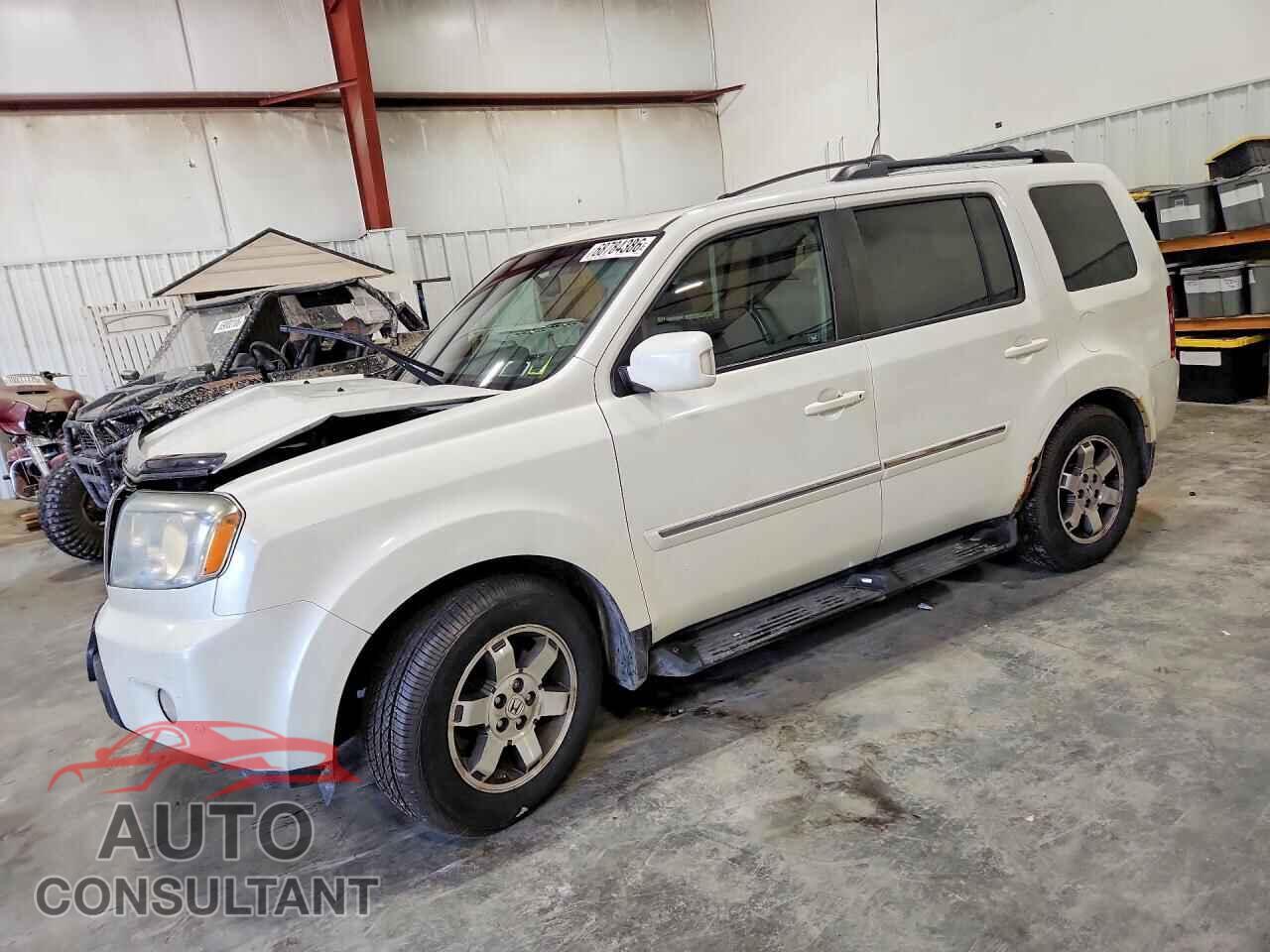 HONDA PILOT 2011 - 5FNYF4H90BB010916