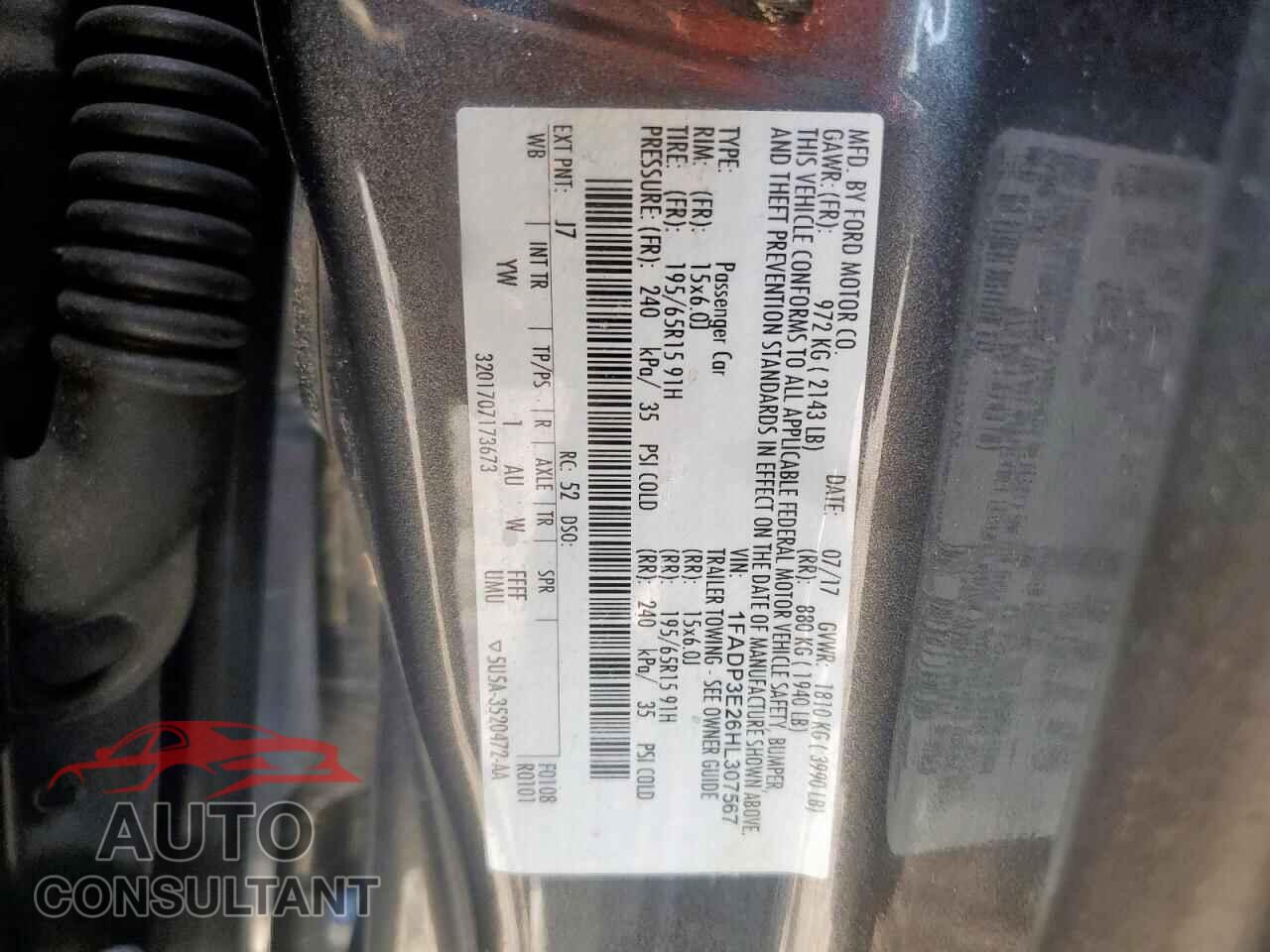 FORD FOCUS 2017 - 1FADP3E26HL307567