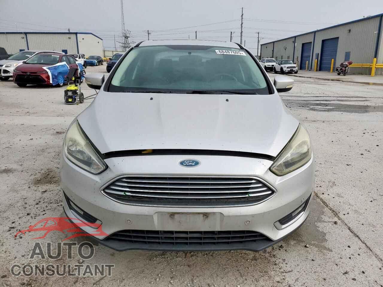 FORD FOCUS 2015 - 1FADP3J20FL299548