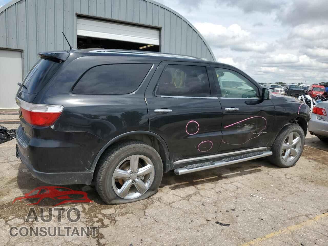 DODGE DURANGO 2013 - 1C4SDJET7DC528936