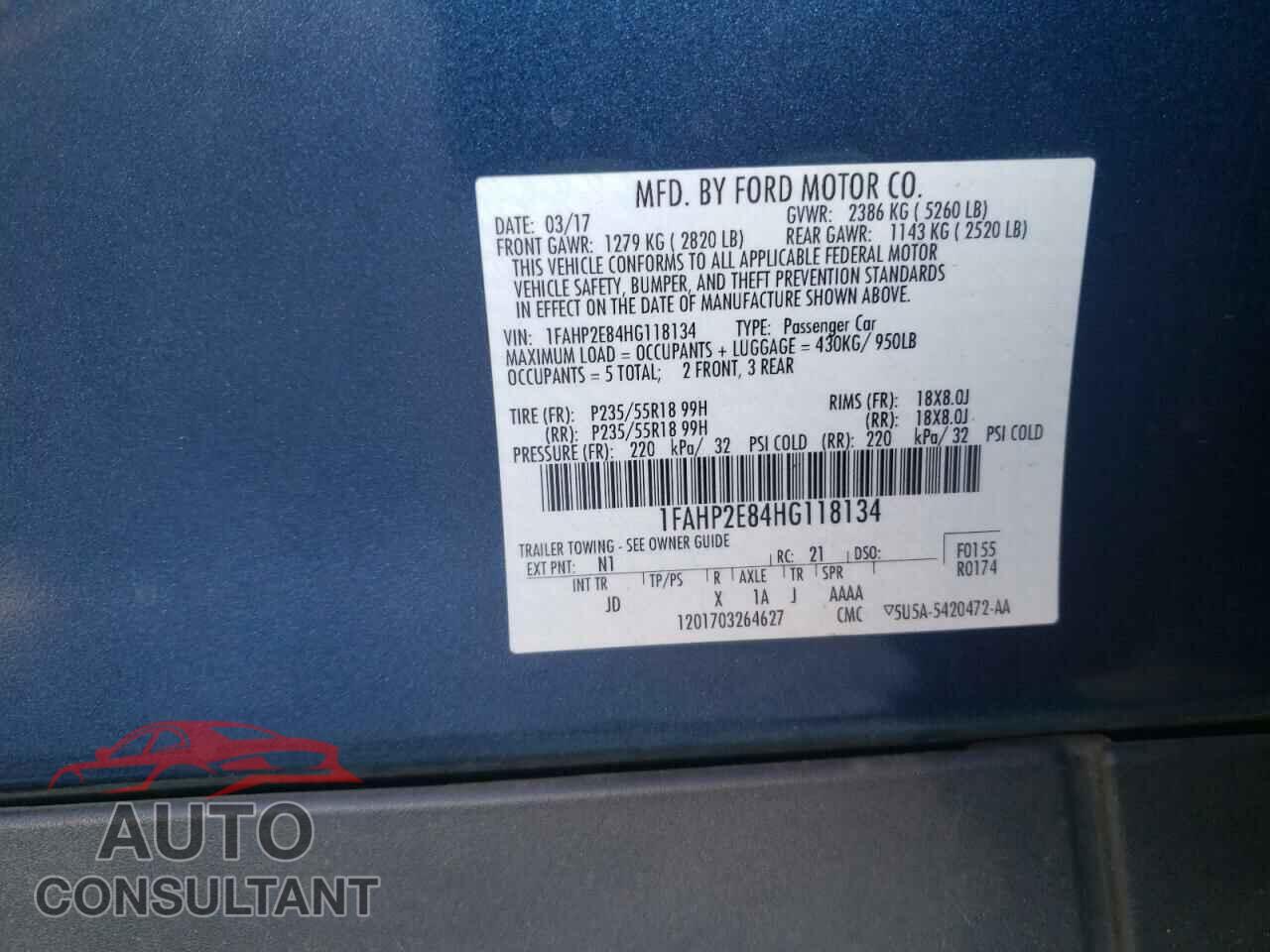 FORD TAURUS 2017 - 1FAHP2E84HG118134
