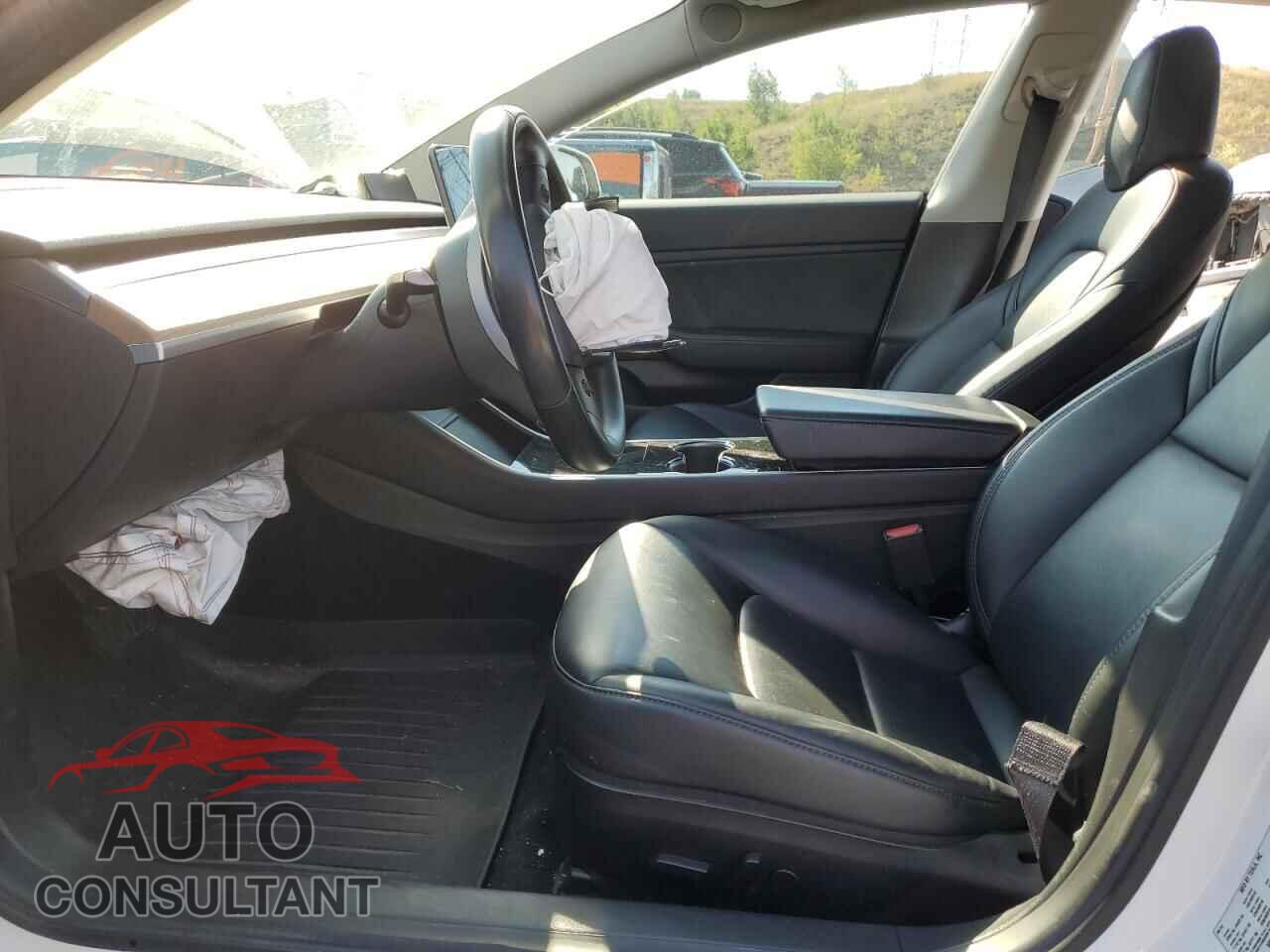TESLA MODEL 3 2019 - 5YJ3E1EB9KF388512