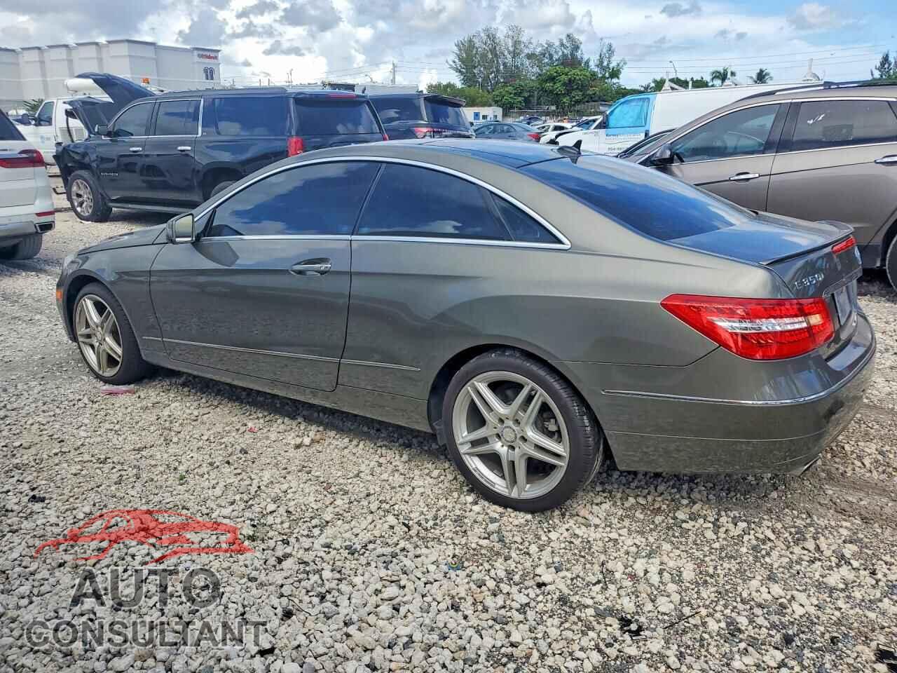 MERCEDES-BENZ E-CLASS 2013 - WDDKJ5KB5DF188458