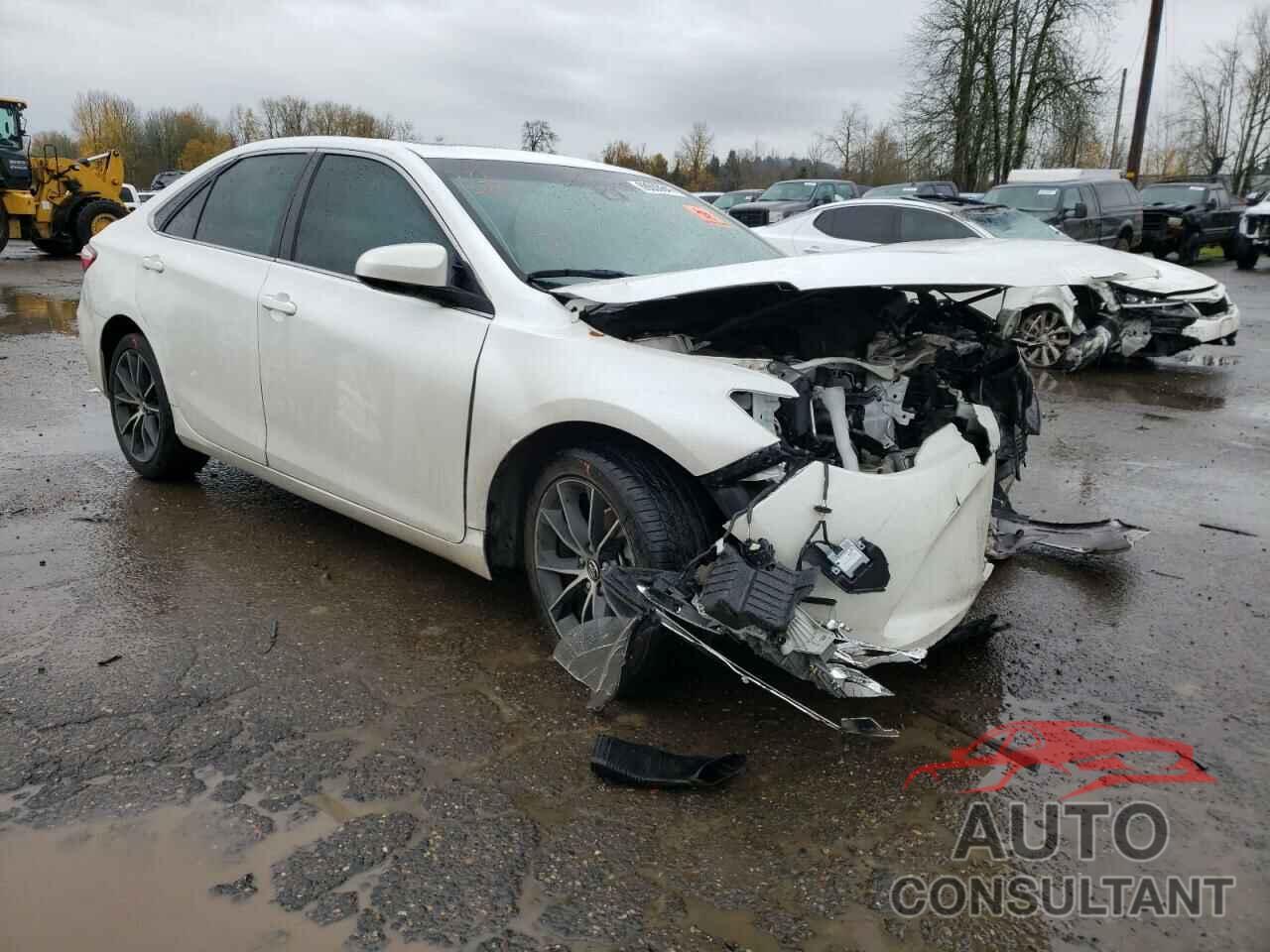 TOYOTA CAMRY 2016 - 4T1BK1FKXGU568952