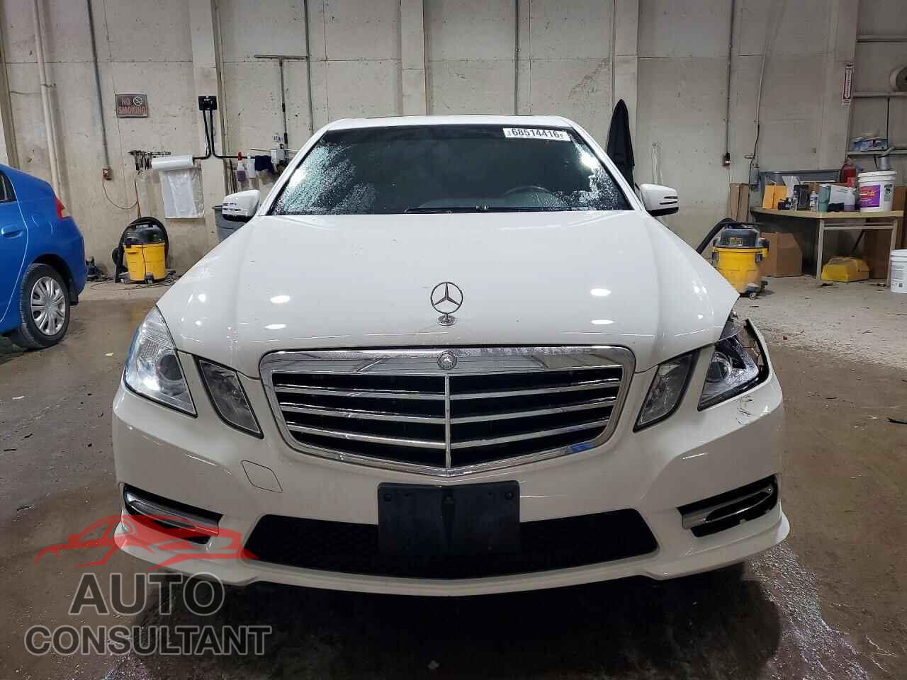 MERCEDES-BENZ E-CLASS 2012 - WDDHF8JB8CA554326