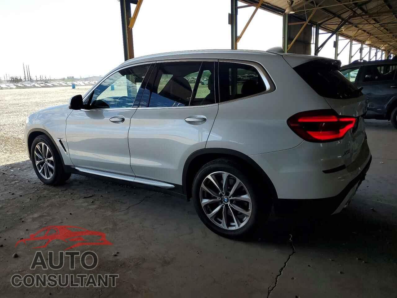 BMW X3 2019 - 5UXTR7C59KLR53387