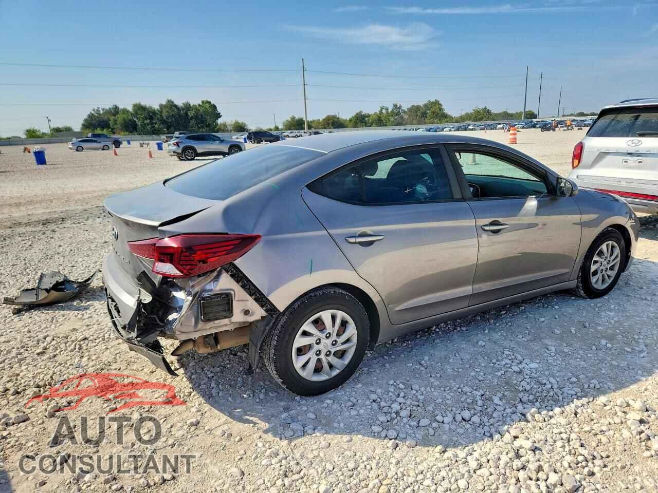 HYUNDAI ELANTRA 2020 - KMHD74LF5LU896292