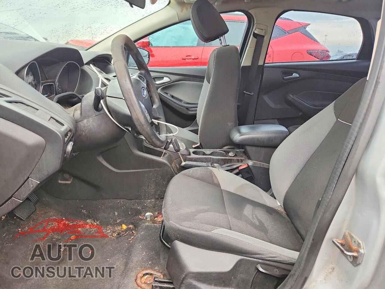 FORD FOCUS 2013 - 1FADP3F28DL306137