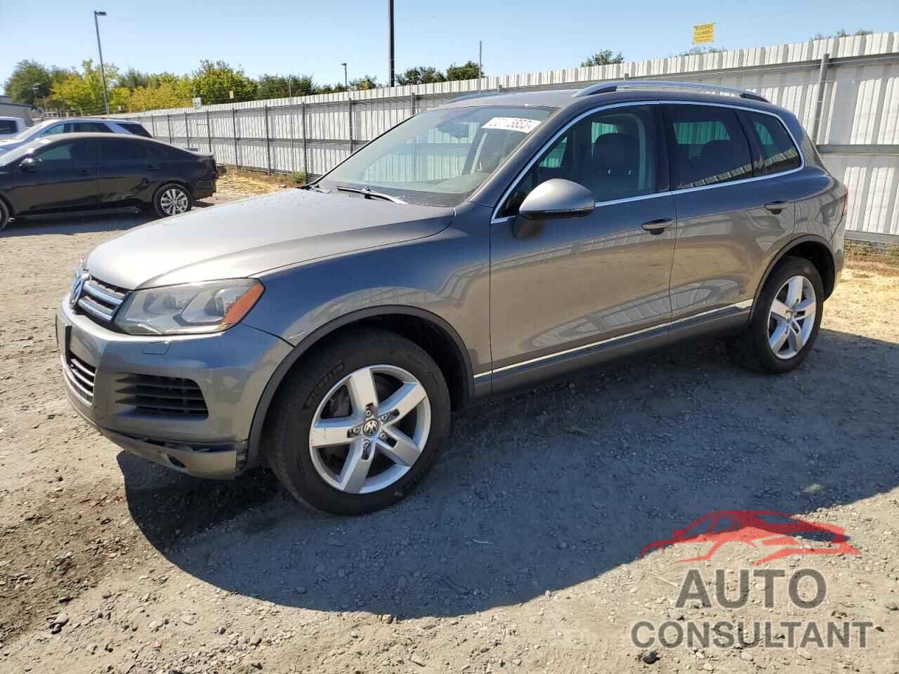 VOLKSWAGEN TOUAREG 2013 - WVGEF9BPXDD013318