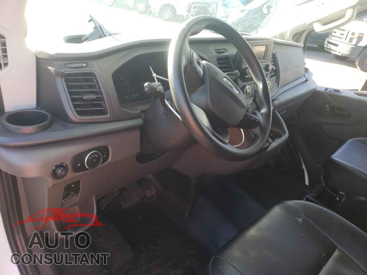 FORD TRANSIT 2023 - 1FTBR2C88PKB86218
