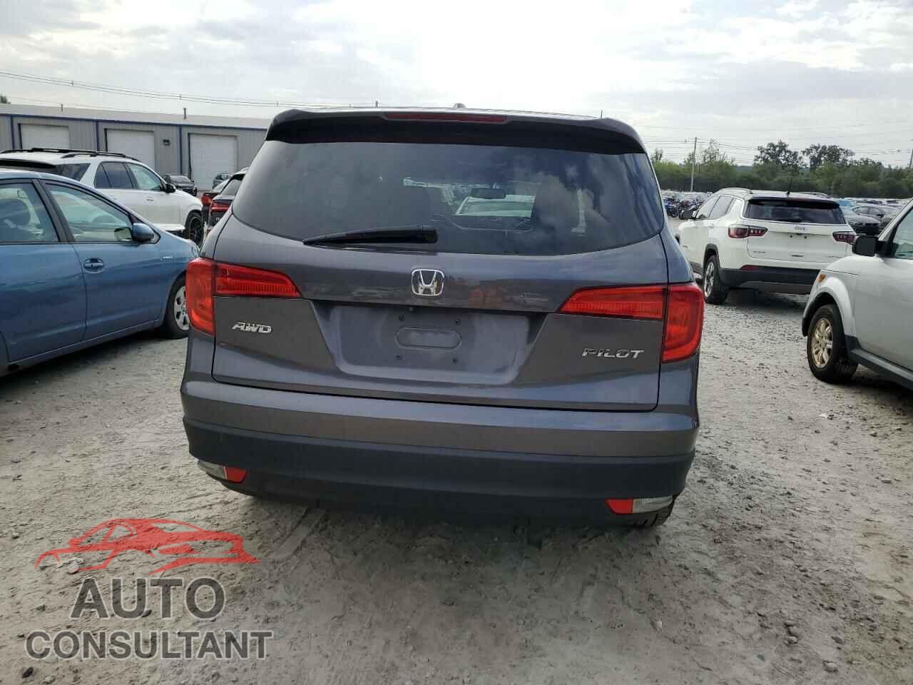HONDA PILOT 2017 - 5FNYF6H55HB012260