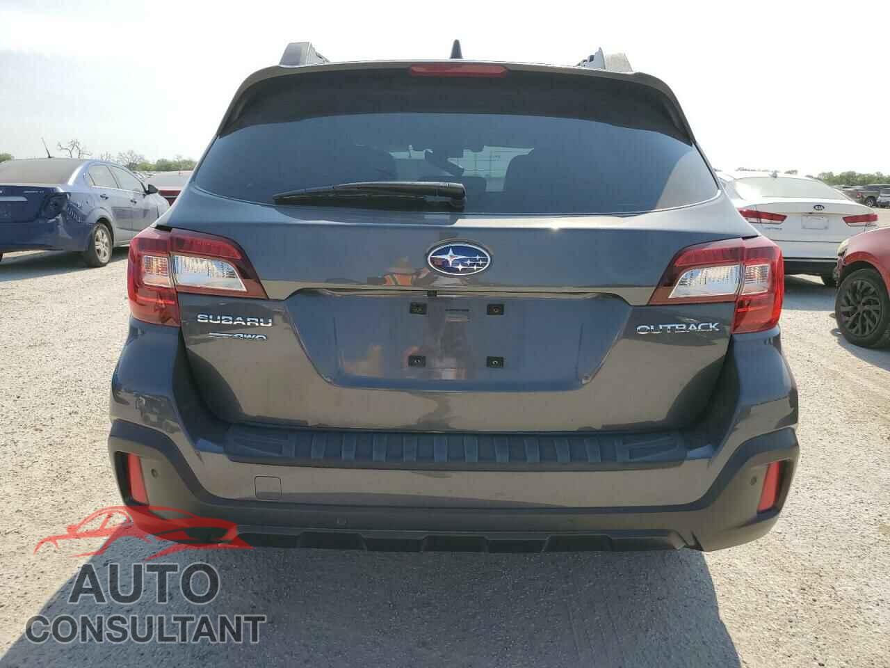 SUBARU OUTBACK 2018 - 4S4BSANC2J3265199