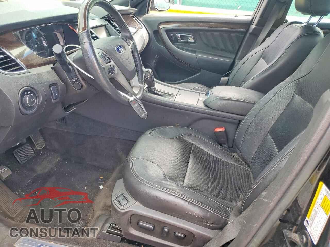 FORD TAURUS 2015 - 1FAHP2F83FG114801