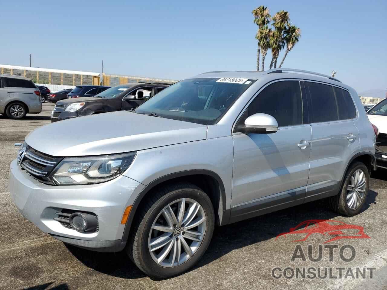 VOLKSWAGEN TIGUAN 2016 - WVGAV7AX2GW501985