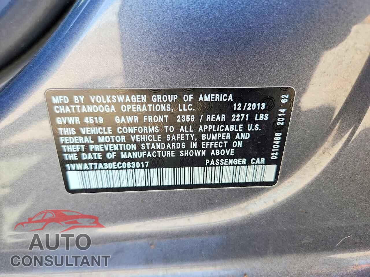 VOLKSWAGEN PASSAT 2014 - 1VWAT7A30EC063017