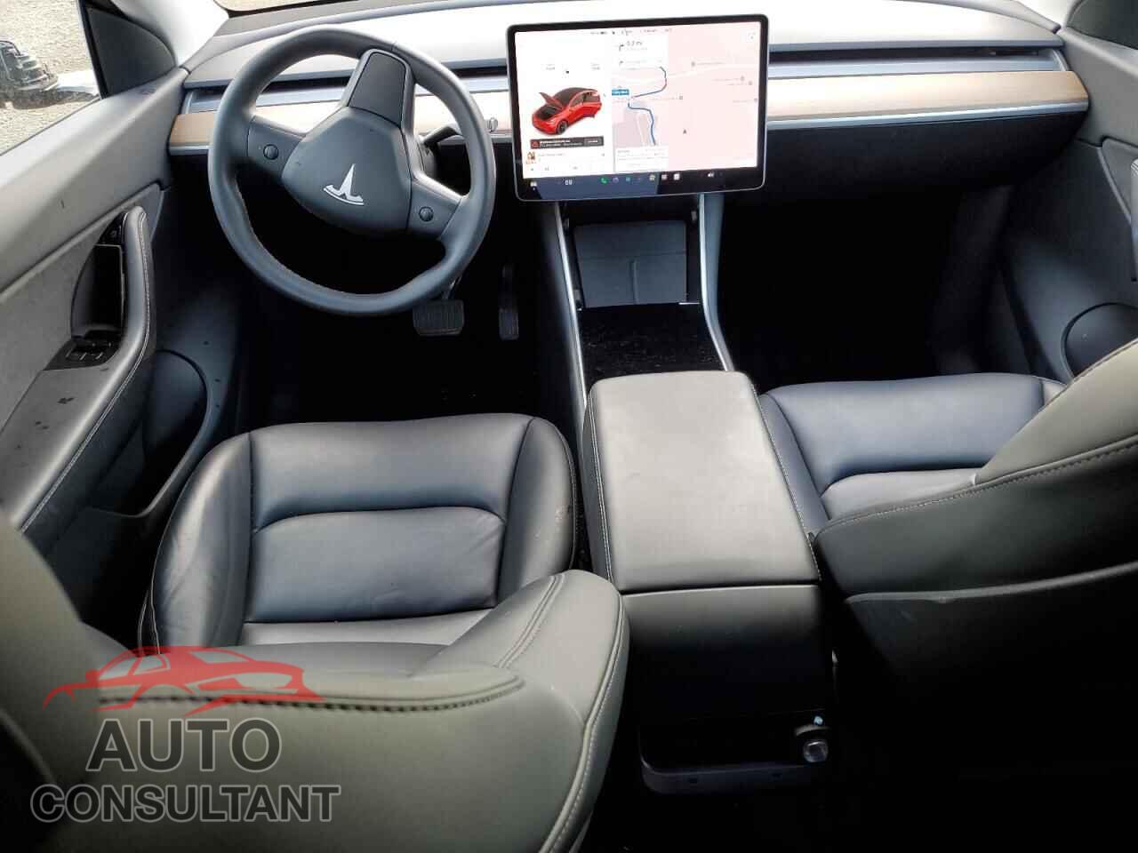 TESLA MODEL Y 2020 - 5YJYGDEE7LF045503