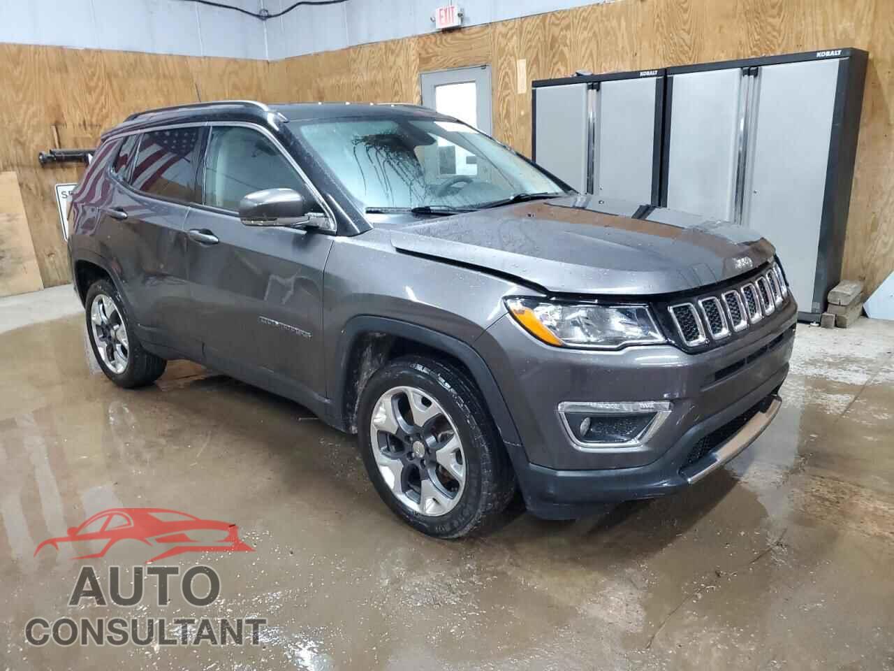 JEEP COMPASS 2018 - 3C4NJDCB6JT135558
