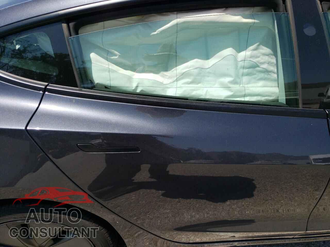 TESLA MODEL 3 2024 - 5YJ3E1EAXRF765401